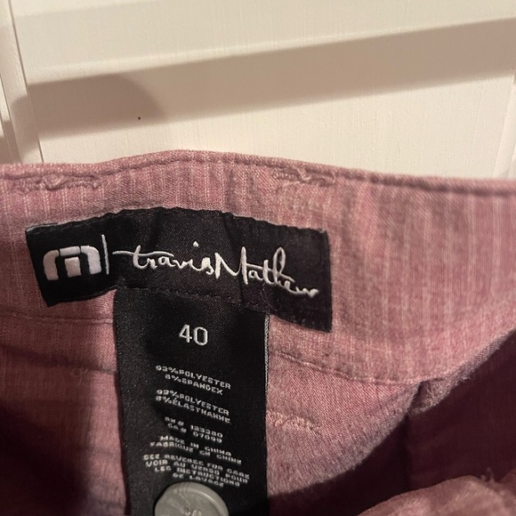 Travis Mathew Dusty Purple Men's Golf Shorts 40 - Picture 2 of 3